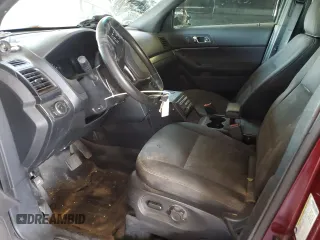 2017 Ford Police Interceptor Utility z VIN 1FM5K8AR4HGB15954, wystawiony jako Copart lot #61997335 z przebiegiem 98 412 mil mil oraz Szkoda całkowita • Salvage title. Historia ofert i sprzedaży dostępna na DreamBid. Obrazek 7.