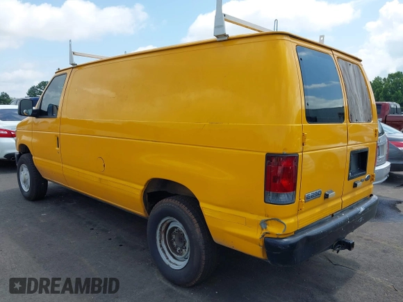 2008 Ford Econoline Cargo Commercial with VIN 1FTNE24W58DA90266, listed as a IAAI auction lot 42542610 with 158,740 mi miles and . Bid and sale history available at DreamBid. Image 3.