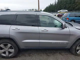 2014 Jeep Grand Cherokee Limited with VIN 1C4RJFBG8EC541921, listed as a IAAI auction lot 41903574 with 133,679 mi miles. Bid and sale history available at carsss.com. Image 14.