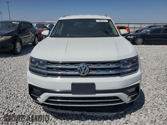 2018 Volkswagen Atlas SE with VIN 1V2FR2CA0JC575617, listed as a Copart auction lot 72691074 with 86,505 mi miles and Salvage title. Bid and sale history available at DreamBid. Image 5.