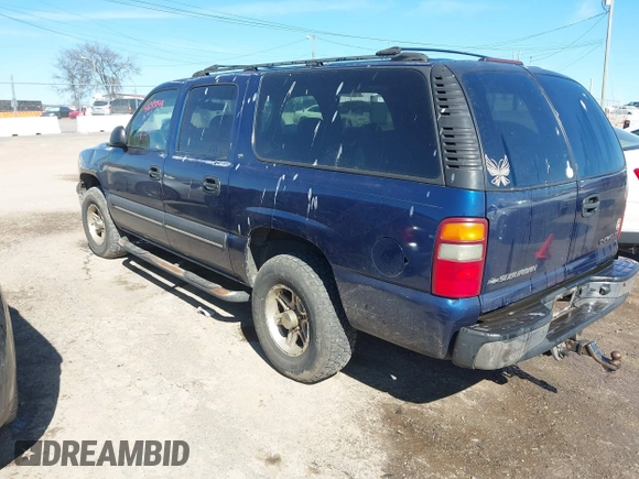 2002 Chevrolet Suburban LS with VIN 1GNFK16Z82J281842, listed as a IAAI auction lot 41633749 with 260,220 mi miles. Bid and sale history available at carsss.com. Image 3.