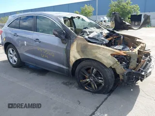 2015 Acura RDX Technology z VIN 5J8TB4H56FL020034, wystawiony jako IAAI lot #41657547 z przebiegiem Nie podano mil oraz . Historia ofert i sprzedaży dostępna na DreamBid. Obrazek 1.