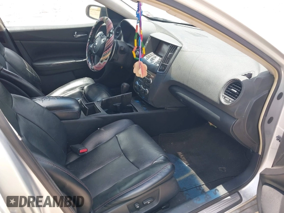 2009 Nissan Maxima S с VIN 1N4AA51E29C809333, выставлен на аукционе IAAI как лот 42369494 с пробегом 117 615 миль миль и . История ставок и продаж доступна на DreamBid. Изображение 5.
