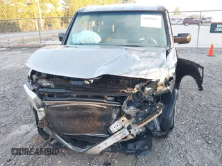 2003 Honda Element EX with VIN 5J6YH18573L017568, listed as a IAAI auction lot 40383051 with 322,887 mi miles and . Bid and sale history available at DreamBid. Image 6.