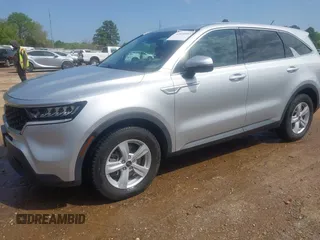 2021 Kia Sorento LX with VIN 5XYRG4LC3MG052013, listed as a IAAI auction lot 41930953 with 86,429 mi miles. Bid and sale history available at carsss.com. Image 17.