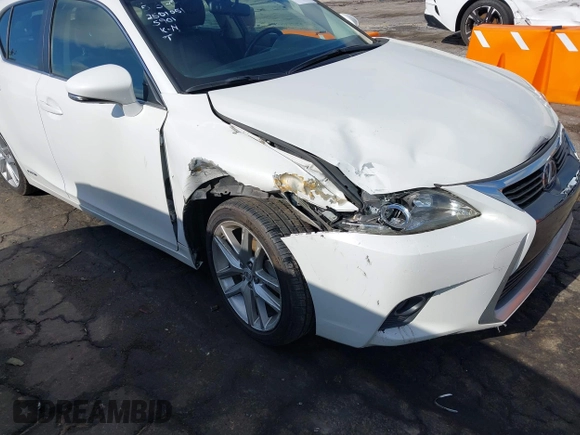 2014 Lexus CT 200h with VIN JTHKD5BH1E2175901, listed as a IAAI auction lot 42238546 with 157,577 mi miles and . Bid and sale history available at DreamBid. Image 6.