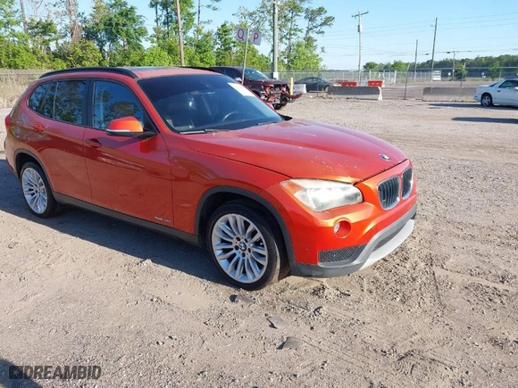 2013 BMW X1 28i with VIN WBAVM1C58DVW45105, listed as a IAAI auction lot 42049919 with 141,020 mi miles. Bid and sale history available at carsss.com. Image 1.