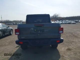 2020 Jeep Gladiator Sport S with VIN 1C6HJTAG2LL157701, listed as a IAAI auction lot 41766647 with 62,571 mi miles. Bid and sale history available at carsss.com. Image 16.