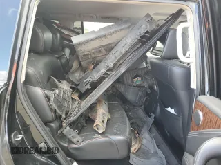2017 Nissan Armada Platinum z VIN JN8AY2NCXH9504904, wystawiony jako Copart lot #58023935 z przebiegiem Nie podano mil oraz Szkoda całkowita • Salvage title. Historia ofert i sprzedaży dostępna na DreamBid. Obrazek 10.