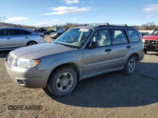 2006 Subaru Forester X z VIN JF1SG63676H719138, wystawiony jako Copart lot #43581555 z przebiegiem 224 108 mil mil oraz Szkoda całkowita • Salvage title. Historia ofert i sprzedaży dostępna na DreamBid. Obrazek 1.