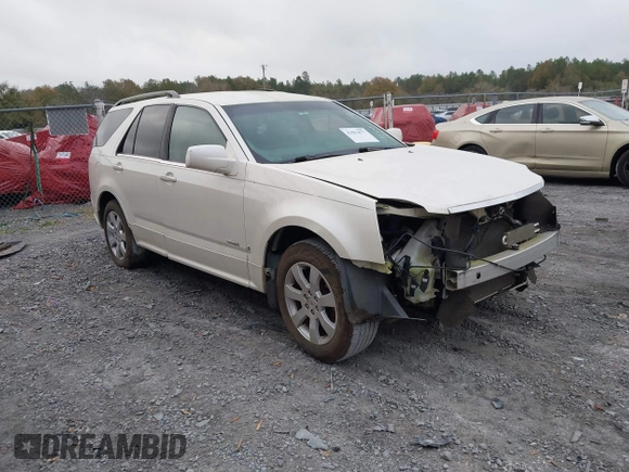 2008 Cadillac SRX RWD z VIN 1GYEE637580123768, wystawiony jako IAAI lot #41802877 z przebiegiem 149 249 mil mil oraz . Historia ofert i sprzedaży dostępna na DreamBid. Obrazek 1.