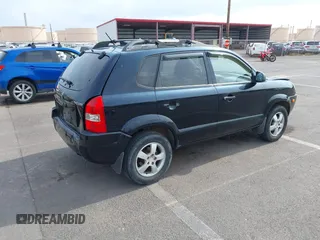 2006 Hyundai Tucson GL with VIN KM8JM12B26U340745, listed as a IAAI auction lot 42129680 with 87,133 mi miles. Bid and sale history available at carsss.com. Image 4.