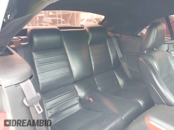 2007 Ford Mustang GT Deluxe с VIN 1ZVHT85H175237646, выставлен на аукционе IAAI как лот 42105476 с пробегом 179 433 миль миль и . История ставок и продаж доступна на DreamBid. Изображение 8.