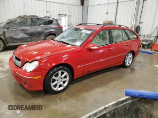 2005 Mercedes-Benz C 240 z VIN WDBRH81J55F642142, wystawiony jako Copart lot #51825295 z przebiegiem 157 521 mil mil oraz Szkody całkowita. Historia ofert i sprzedaży dostępna na DreamBid. Obrazek 1.