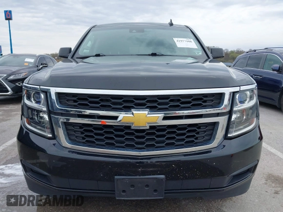 2016 Chevrolet Suburban LT z VIN 1GNSKHKC7GR315884, wystawiony jako IAAI lot #41977108 z przebiegiem 138 902 mil mil oraz . Historia ofert i sprzedaży dostępna na DreamBid. Obrazek 12.