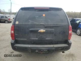 2007 Chevrolet Suburban LTZ with VIN 3GNFK16Y97G308434, listed as a Copart auction lot 77672724 with 295,937 mi miles and Salvage Title. Bid and sale history available at DreamBid. Image 6.