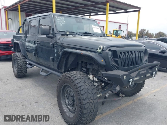 2020 Jeep Gladiator Rubicon z VIN 1C6JJTBG7LL102189, wystawiony jako IAAI lot #42320968 z przebiegiem 68 266 mil mil oraz . Historia ofert i sprzedaży dostępna na DreamBid. Obrazek 1.