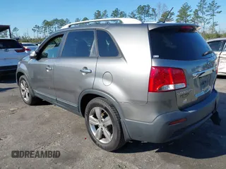 2012 Kia Sorento EX with VIN 5XYKU4A25CG203291, listed as a IAAI auction lot 41769770 with 178,348 mi miles. Bid and sale history available at carsss.com. Image 3.