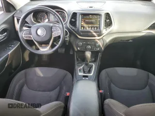 2017 Jeep Cherokee Latitude с VIN 1C4PJLCB5HW596077, выставлен на аукционе Copart как лот 54083925 с пробегом 81 209 миль миль и Списание • Salvage title. История ставок и продаж доступна на DreamBid. Изображение 8.