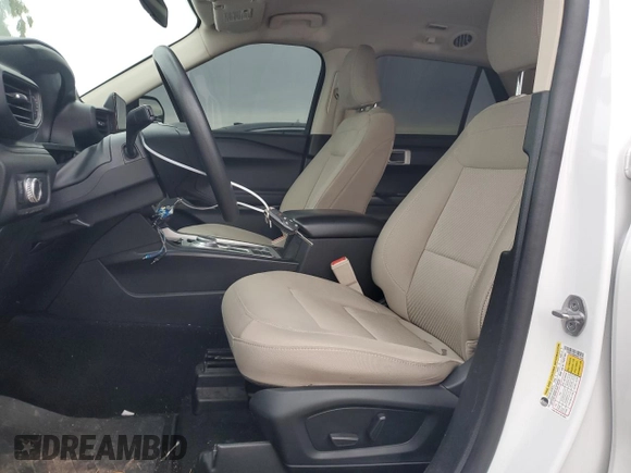 2021 Ford Explorer with VIN 1FMSK7BH8MGB17848, listed as a Copart auction lot 44960705 with 45,305 mi miles and Salvage Title. Bid and sale history available at carsss.com. Image 7.