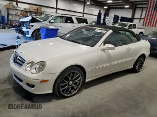 2006 Mercedes-Benz CLK-Class 3.5L with VIN WDBTK56G56T069779, listed as a Copart auction lot 88724425 with 143,802 mi miles and Salvage Title. Bid and sale history available at carsss.com. Image 1.