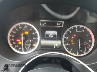 2017 Infiniti QX30 Premium with VIN SJKCH5CR6HA025128, listed as a Copart auction lot 55146374 with 92,547 mi miles and Salvage Title. Bid and sale history available at carsss.com. Image 9.