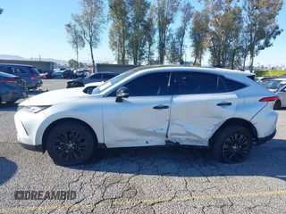 2023 Toyota Venza LE z VIN JTEAAAAH8PJ144374, wystawiony jako IAAI lot #41860924 z przebiegiem 23 281 mil mil oraz . Historia ofert i sprzedaży dostępna na DreamBid. Obrazek 14.