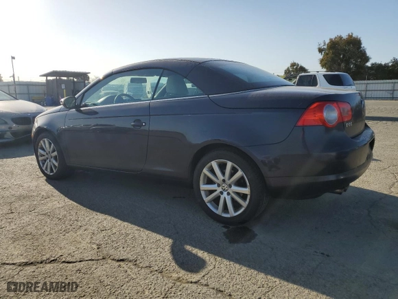 2011 Volkswagen Eos Komfort with VIN WVWBA7AH1BV001182, listed as a Copart auction lot 53120635 with 109,082 mi miles and Clean Title. Bid and sale history available at carsss.com. Image 2.
