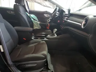 2024 Kia Forte LXS with VIN 3KPF24AD1RE701194, listed as a Copart auction lot 43737315 with 5,768 mi miles and Salvage Title. Bid and sale history available at carsss.com. Image 7.