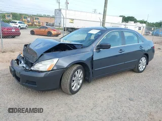 2007 Honda Accord EX-L z VIN 1HGCM66577A104109, wystawiony jako IAAI lot #42310205 z przebiegiem 160 934 mil mil oraz . Historia ofert i sprzedaży dostępna na DreamBid. Obrazek 2.
