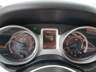 2017 Dodge Journey SXT z VIN 3C4PDCBG3HT516401, wystawiony jako Copart lot #56498445 z przebiegiem 65 156 mil mil oraz Szkoda całkowita • Salvage title. Historia ofert i sprzedaży dostępna na DreamBid. Obrazek 9.