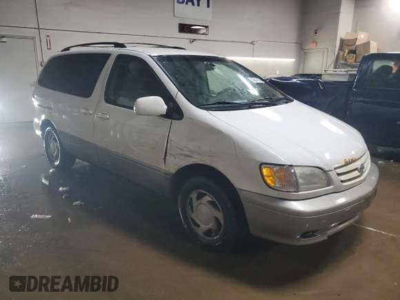 2002 Toyota Sienna LE with VIN 4T3ZF13C22U486259, listed as a Copart auction lot 48804725 with 175,497 mi miles and Salvage Title. Bid and sale history available at carsss.com. Image 4.