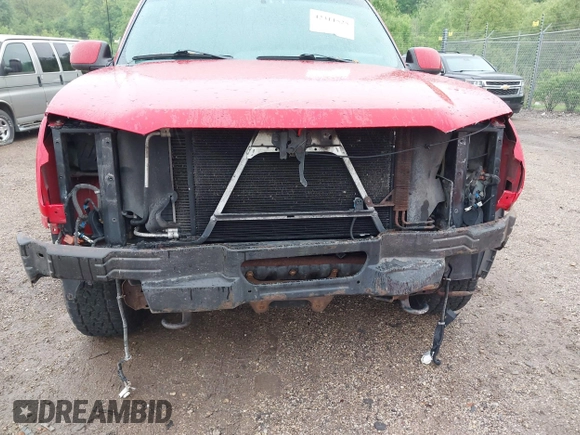 2002 Chevrolet Avalanche z VIN 3GNEC13T02G159096, wystawiony jako IAAI lot #42311525 z przebiegiem 250 924 mil mil oraz . Historia ofert i sprzedaży dostępna na DreamBid. Obrazek 6.