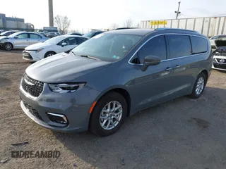 2021 Chrysler Pacifica Touring L with VIN 2C4RC1BG4MR598328, listed as a IAAI auction lot 41749306 with 78,035 mi miles and . Bid and sale history available at DreamBid. Image 17.