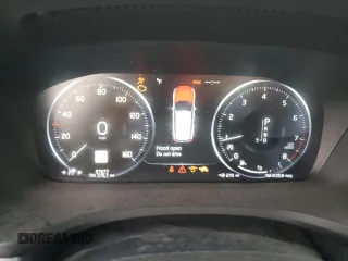2020 Volvo V60 z VIN YV1102EM2L2366282, wystawiony jako Copart lot #78076903 z przebiegiem 27 977 mil mil oraz . Historia ofert i sprzedaży dostępna na DreamBid. Obrazek 9.