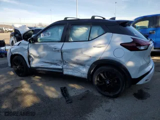 2021 Nissan Kicks SR with VIN 3N1CP5DV7ML499905, listed as a Copart auction lot 47287795 with 59,701 mi miles and Salvage Title. Bid and sale history available at carsss.com. Image 2.