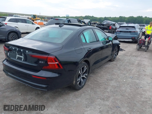 2024 Volvo S60 Core Dark Theme with VIN 7JRL12TK3RG297323, listed as a IAAI auction lot 42514589 with 33,757 mi miles and . Bid and sale history available at DreamBid. Image 4.