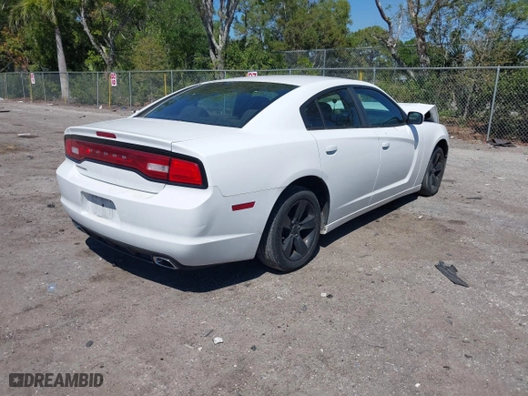 2013 Dodge Charger SE with VIN 2C3CDXBG9DH705485, listed as a IAAI auction lot 41788288 with 134,751 mi miles. Bid and sale history available at carsss.com. Image 4.