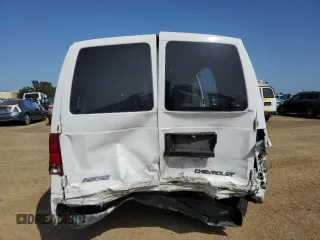 2005 Chevrolet Astro Cargo z VIN 1GCDM19X85B130065, wystawiony jako Copart lot #52392615 z przebiegiem 160 950 mil mil oraz Szkoda całkowita • Salvage title. Historia ofert i sprzedaży dostępna na DreamBid. Obrazek 6.
