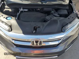2021 Honda Pilot Touring 8-Passenger with VIN 5FNYF5H96MB033111, listed as a Copart auction lot 44386445 with 41,814 mi miles and Salvage Title. Bid and sale history available at DreamBid. Image 12.