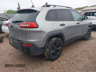 2016 Jeep Cherokee Sport z VIN 1C4PJMAB4GW314079, wystawiony jako IAAI lot #42291146 z przebiegiem 143 901 mil mil oraz . Historia ofert i sprzedaży dostępna na DreamBid. Obrazek 4.