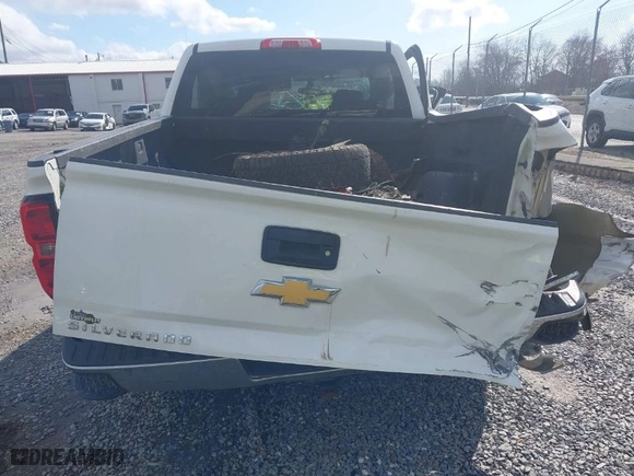 2015 Chevrolet Silverado 1500 LT with VIN 3GCUKREC6FG507279, listed as a IAAI auction lot 41669208 with NaN miles. Bid and sale history available at carsss.com. Image 16.