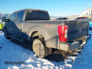 2019 Ford F-250 XL with VIN 1FT7W2B64KEC00573, listed as a IAAI auction lot 41360235 with 76,003 mi miles and . Bid and sale history available at DreamBid. Image 3.