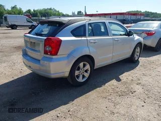 2012 Dodge Caliber SXT z VIN 1C3CDWDA4CD535843, wystawiony jako IAAI lot #42306769 z przebiegiem 188 240 mil mil oraz . Historia ofert i sprzedaży dostępna na DreamBid. Obrazek 4.