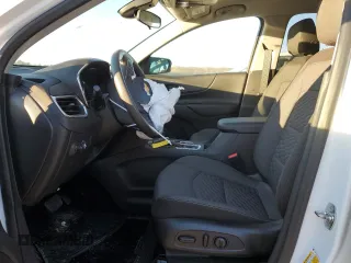 2020 Chevrolet Equinox LT with VIN 3GNAXUEV5LS671180, listed as a Copart auction lot 51362375 with 11,233 mi miles and Non Repairable. Bid and sale history available at DreamBid. Image 7.