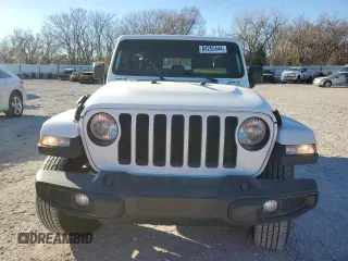 2019 Jeep Wrangler Unlimited Sahara with VIN 1C4HJXEGXKW651960, listed as a Copart auction lot 84255444 with 61,982 mi miles and Salvage title. Bid and sale history available at DreamBid. Image 5.