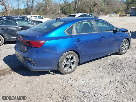 2019 Kia Forte LXS with VIN 3KPF24AD6KE115600, listed as a IAAI auction lot 41703976 with 112,383 mi miles. Bid and sale history available at carsss.com. Image 4.