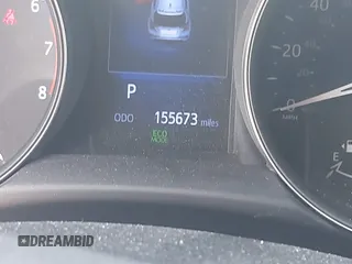 2018 Toyota C-HR XLE z VIN NMTKHMBX5JR057407, wystawiony jako IAAI lot #42363412 z przebiegiem 155 673 mil mil oraz . Historia ofert i sprzedaży dostępna na DreamBid. Obrazek 7.