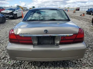 2004 Mercury Grand Marquis GS with VIN 2MEFM74W44X659047, listed as a Copart auction lot 75977484 with 194,834 mi miles and Non Repairable. Bid and sale history available at carsss.com. Image 6.