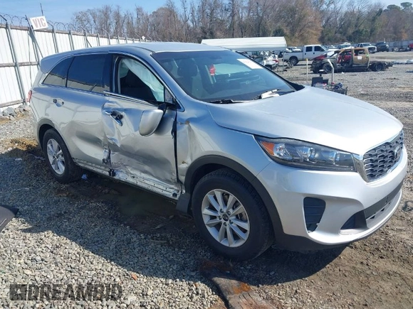 2020 Kia Sorento LX with VIN 5XYPG4A3XLG635252, listed as a IAAI auction lot 41424255 with 94,489 mi miles. Bid and sale history available at carsss.com. Image 1.